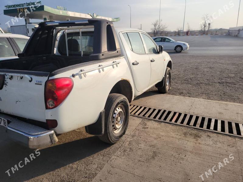 Mitsubishi L200 2009 - 150 000 TMT - Mary - img 1