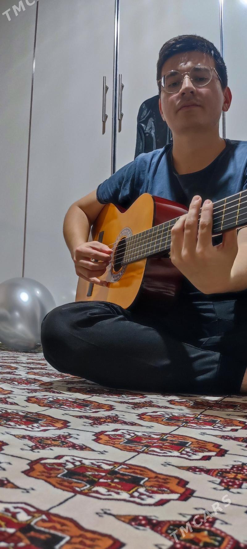 ELEKTRO KLASSIK GITARA - Керки - img 1