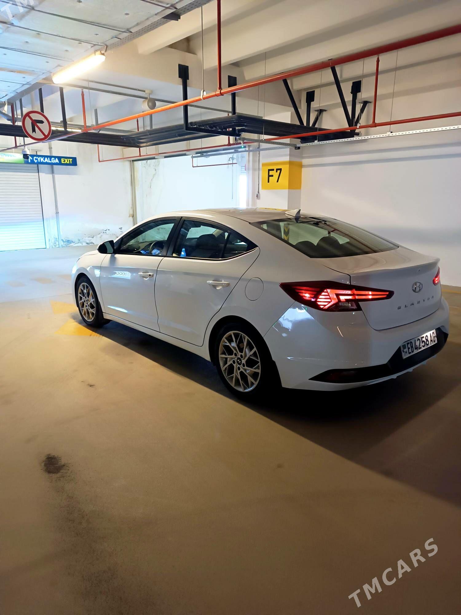 Hyundai Elantra 2020 - 200 000 TMT - Ашхабад - img 1