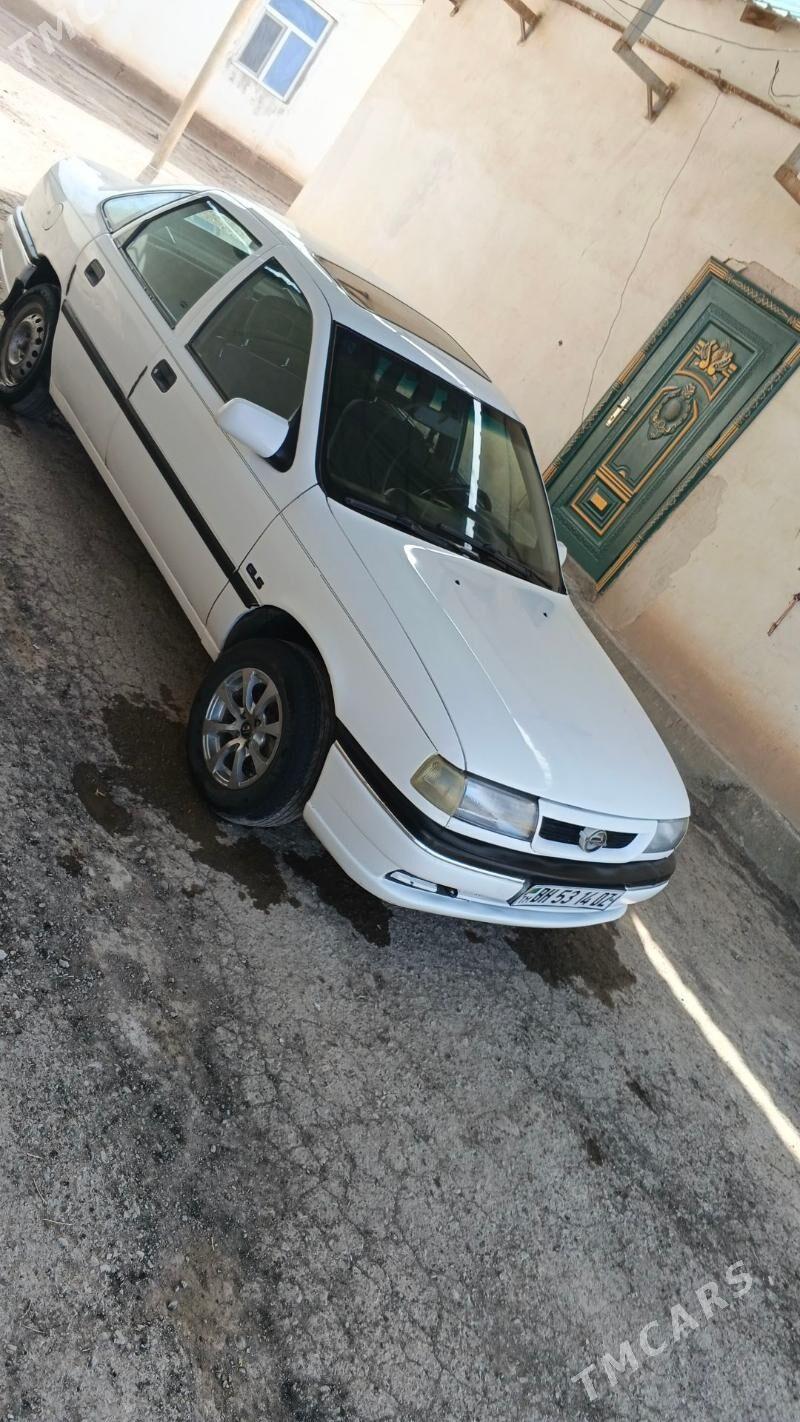 Opel Vectra 1994 - 40 000 TMT - Болдумсаз - img 1