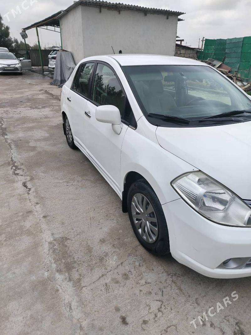 Nissan Tiida 2010 - 129 000 TMT - 8 mkr - img 1