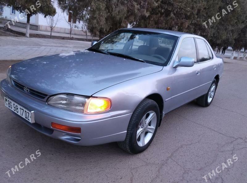 Toyota Camry 1994 - 110 000 TMT - Гурбансолтан Едже - img 1