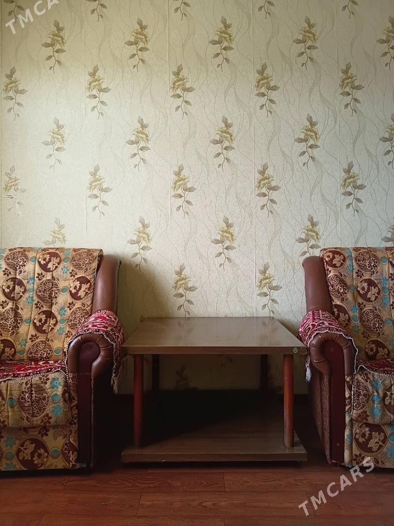 Уголок.Жур.ст. - Балканабат - img 1