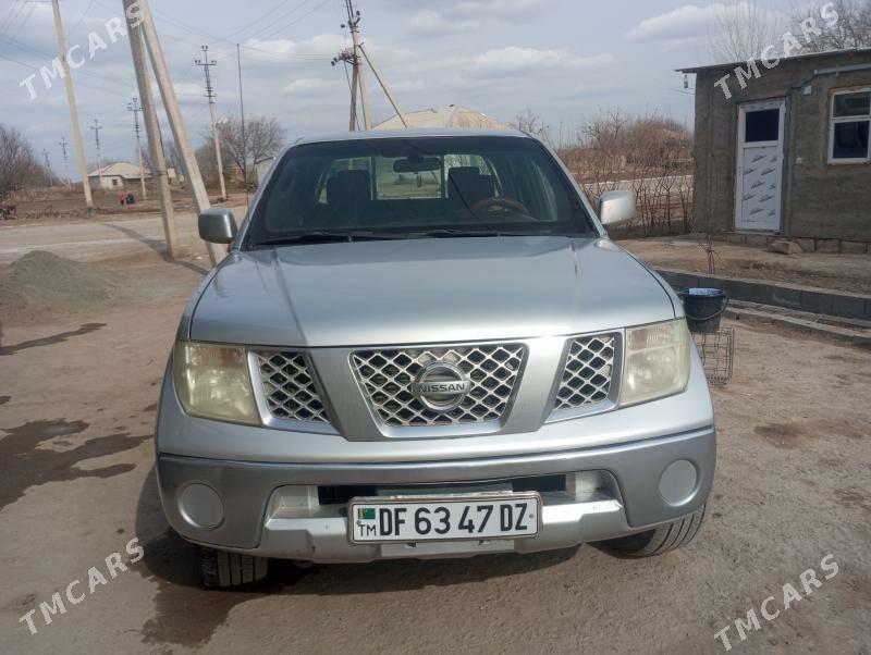 Nissan Navara 2011 - 150 000 TMT - Boldumsaz - img 1
