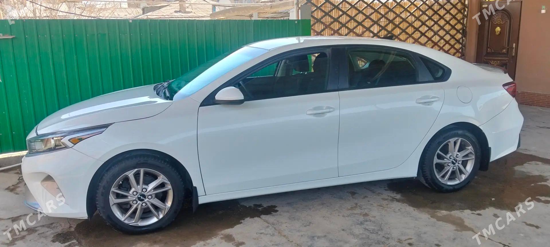 Kia Forte 2022 - 245 000 TMT - Mary - img 1