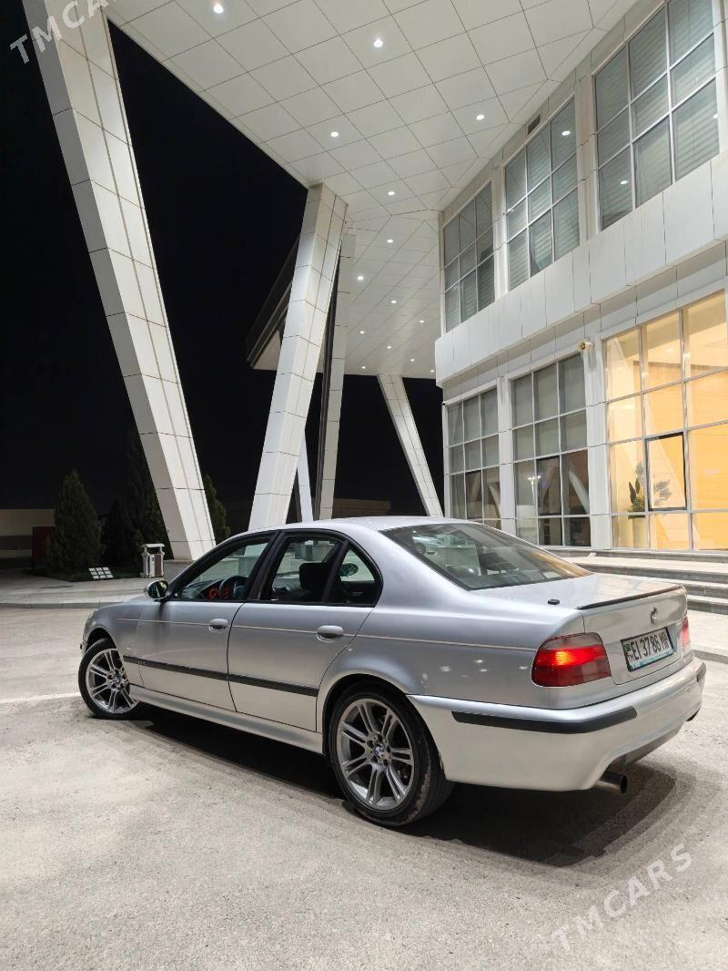 BMW E39 2000 - 110 000 TMT - Mary - img 1