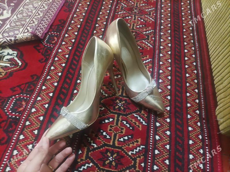 vecerny kòwiş - Mary - img 1