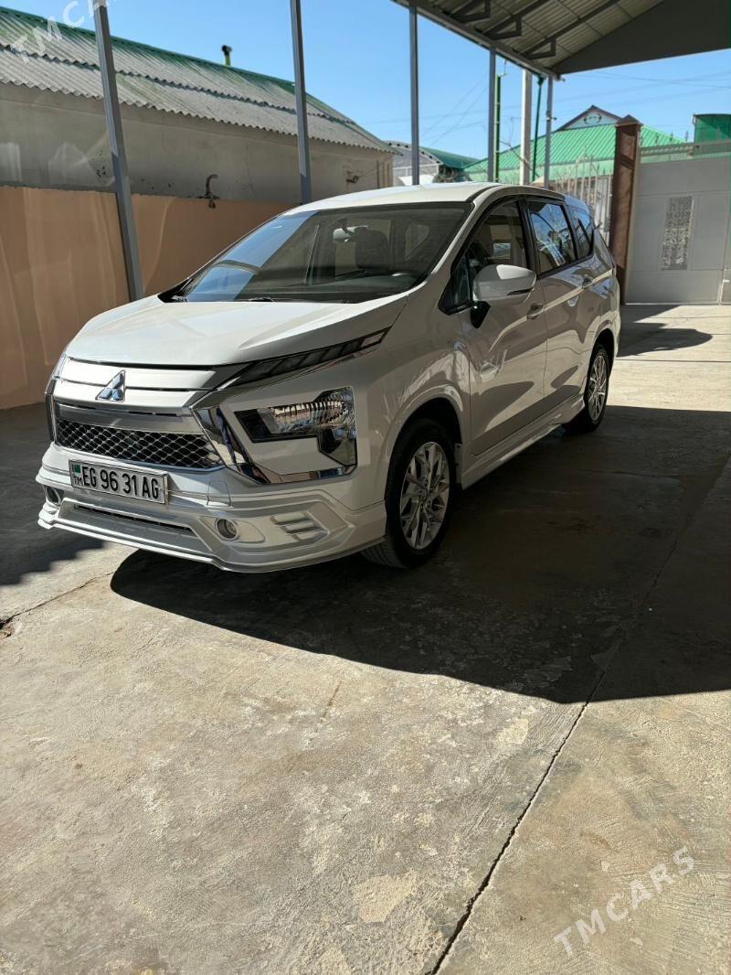 Mitsubishi Xpander 2023 - 290 000 TMT - Ашхабад - img 1