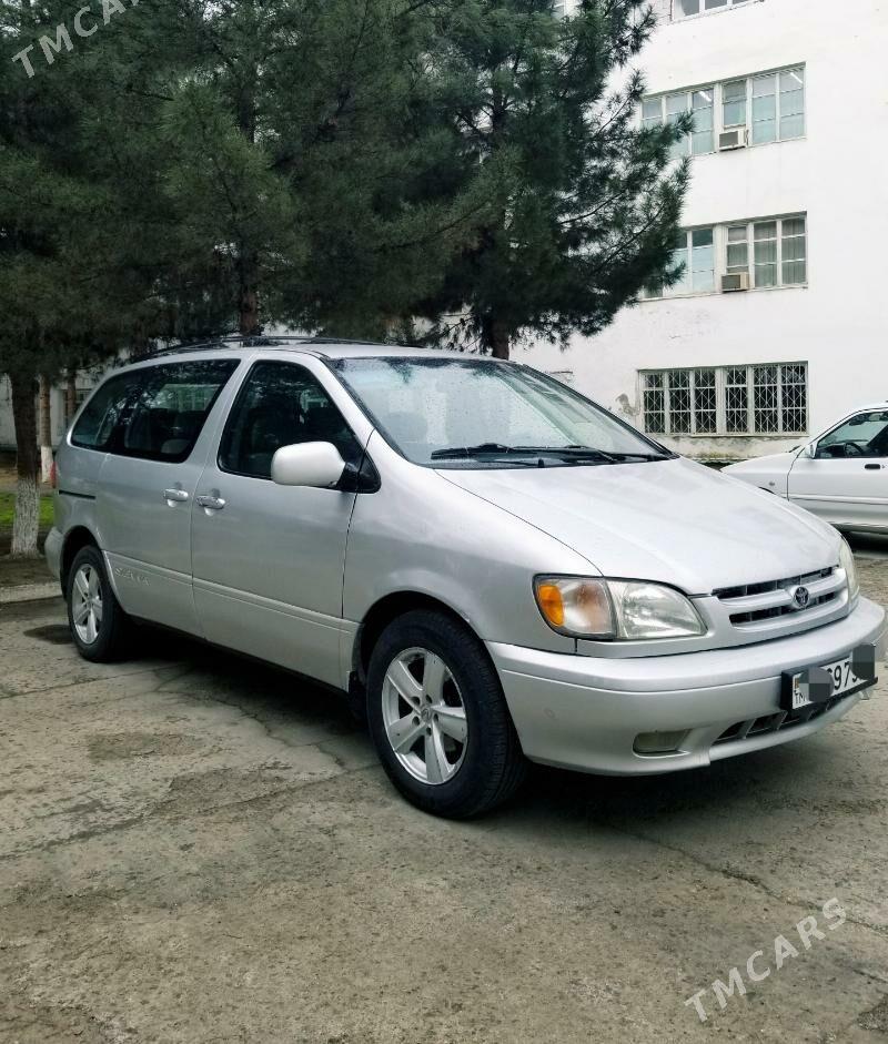 Toyota Sienna 2002 - 146 000 TMT - Köşi - img 1