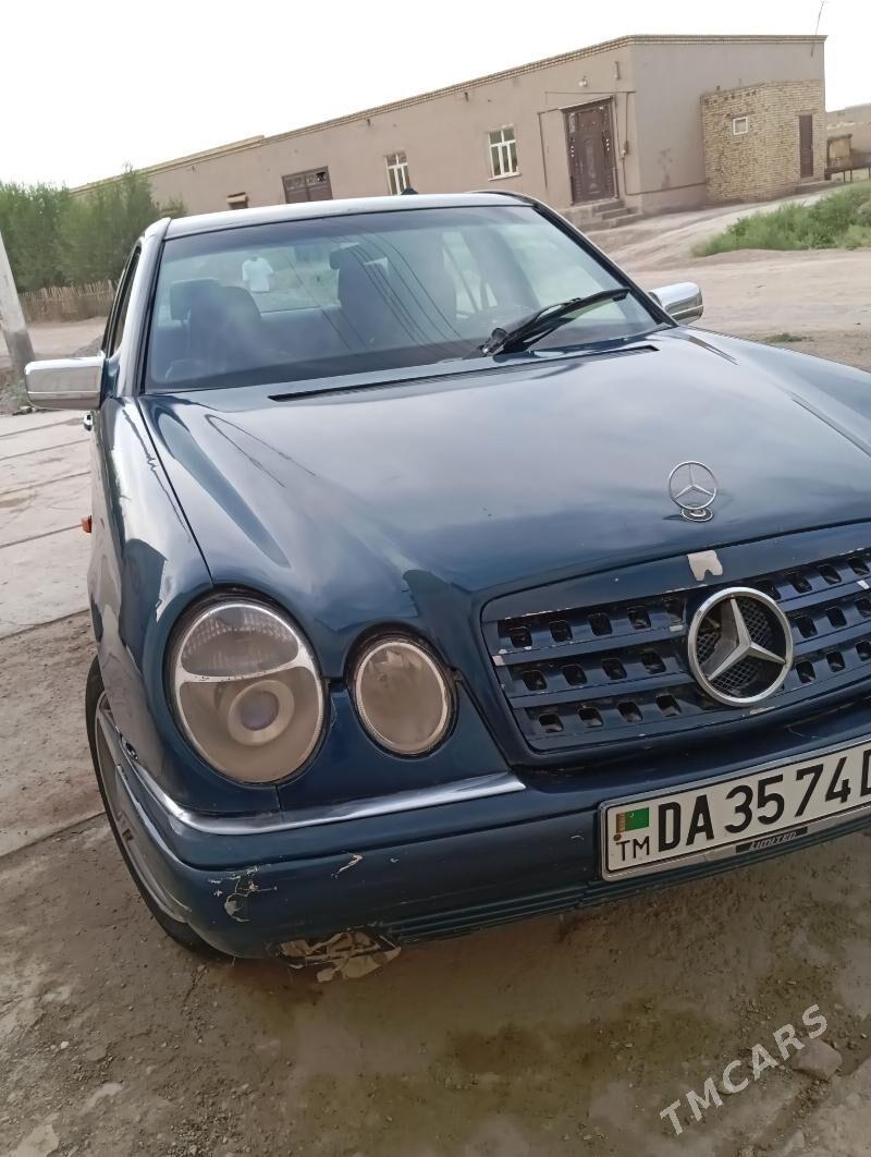 Mercedes-Benz 300SL 1996 - 30 000 TMT - Кёнеургенч - img 1