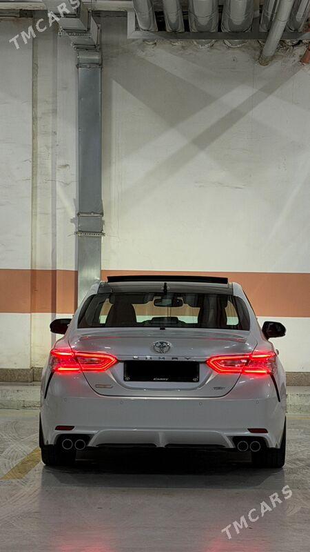 Toyota Camry 2018 - 355 000 TMT - Aşgabat - img 1