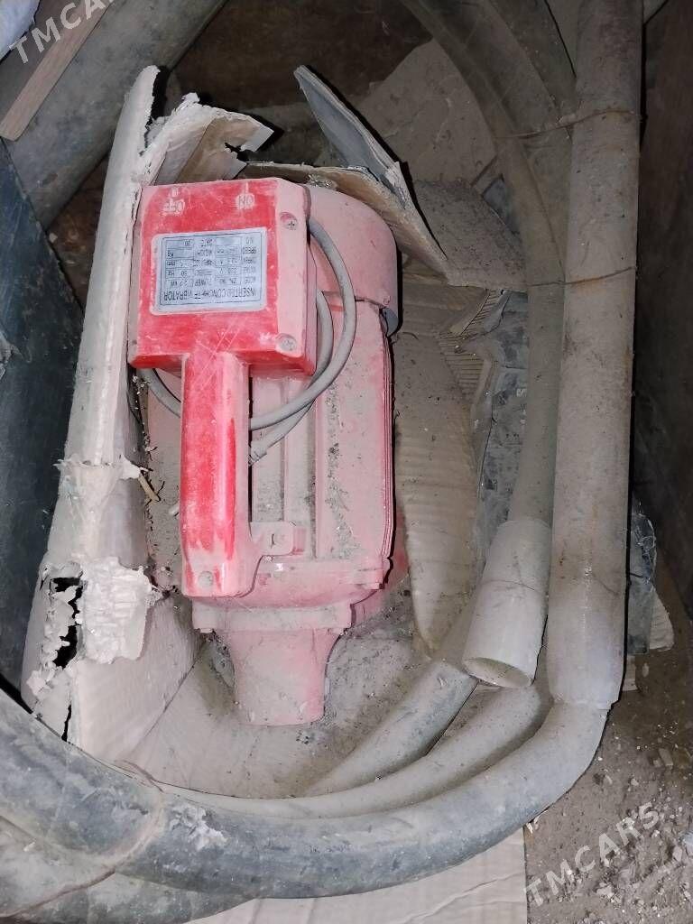 biton Vibrator - Bekrewe - img 1