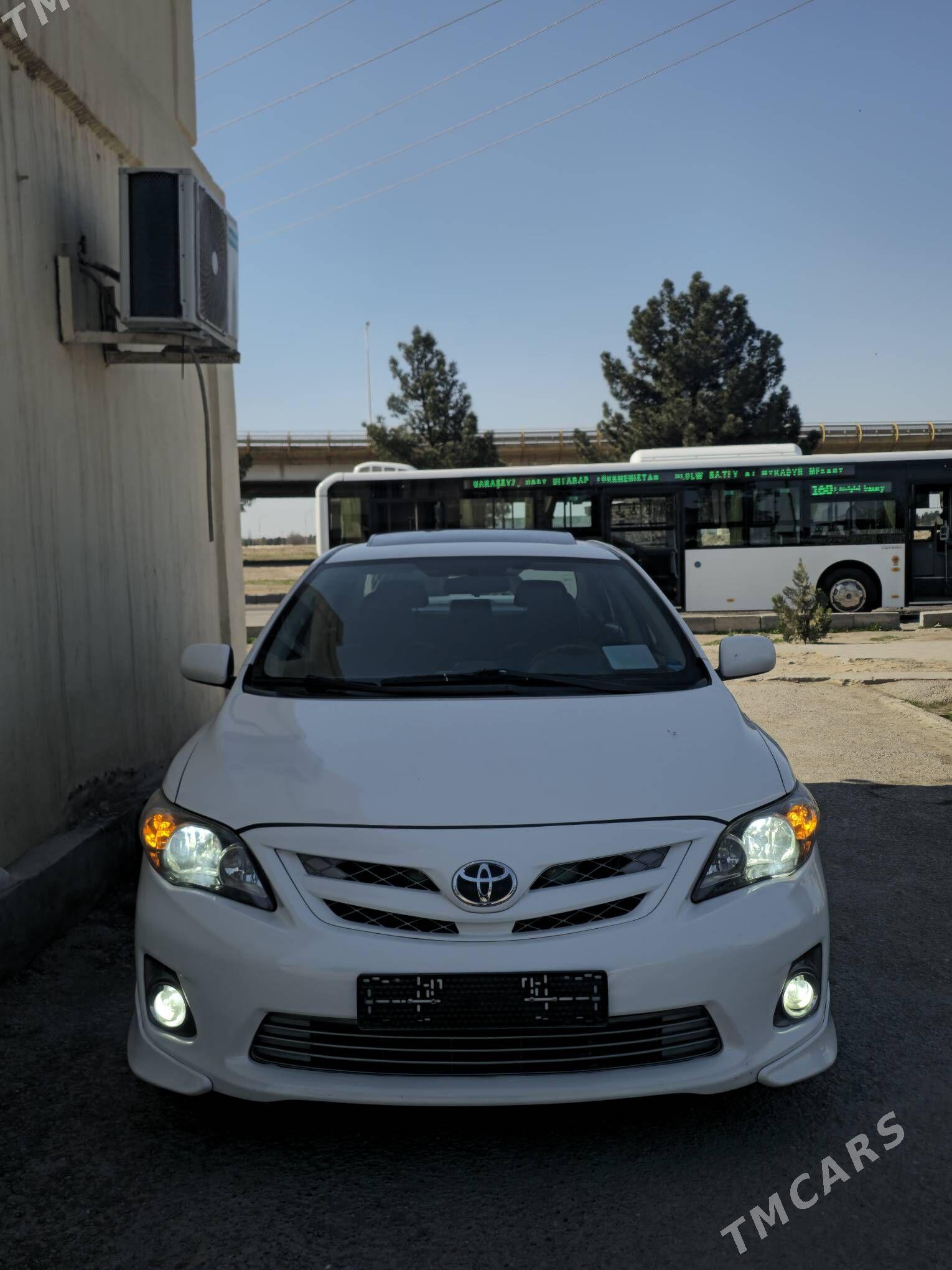 Toyota Corolla 2012 - 205 000 TMT - Ашхабад - img 1