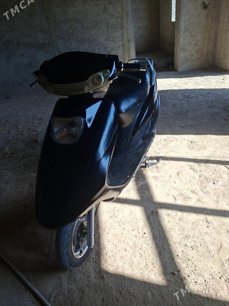 Scutter Scuteer Tokly mator - Гёкдепе - img 1