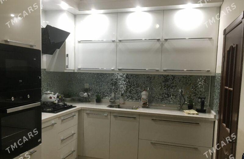 Satlyk Hitrowka Uspenski - Ашхабад - img 1