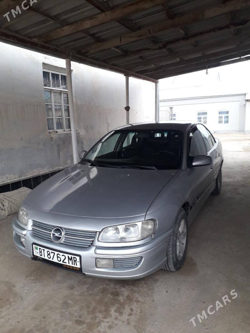 Opel Omega 1995 - 36 000 TMT - Mary - img 1