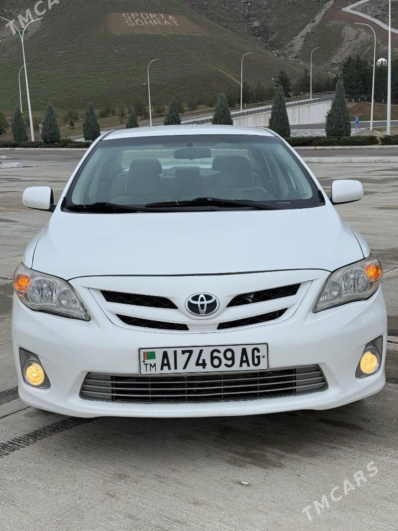Toyota Corolla 2012 - 175 000 TMT - Бузмеин - img 1