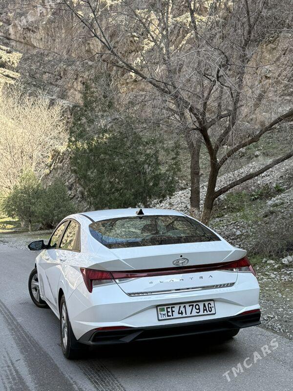 Hyundai Elantra 2021 - 254 000 TMT - Ашхабад - img 1