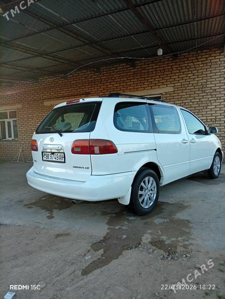 Toyota Sienna 1999 - 160 000 TMT - Бабадайхан - img 1