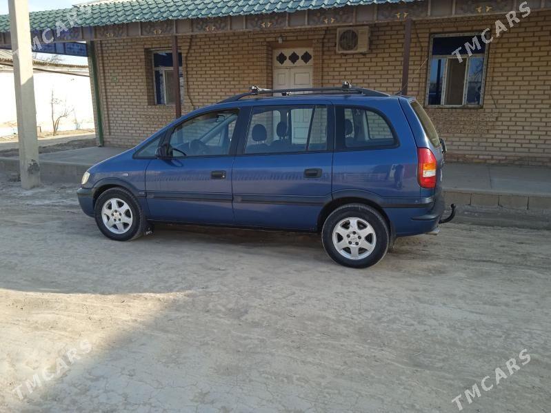Opel Zafira 2002 - 105 000 TMT - Дашогуз - img 1