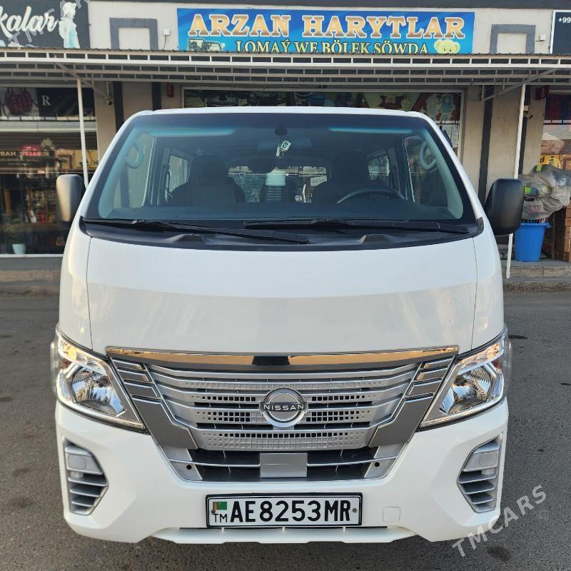 Nissan Urvan 2023 - 370 000 TMT - Mary - img 1