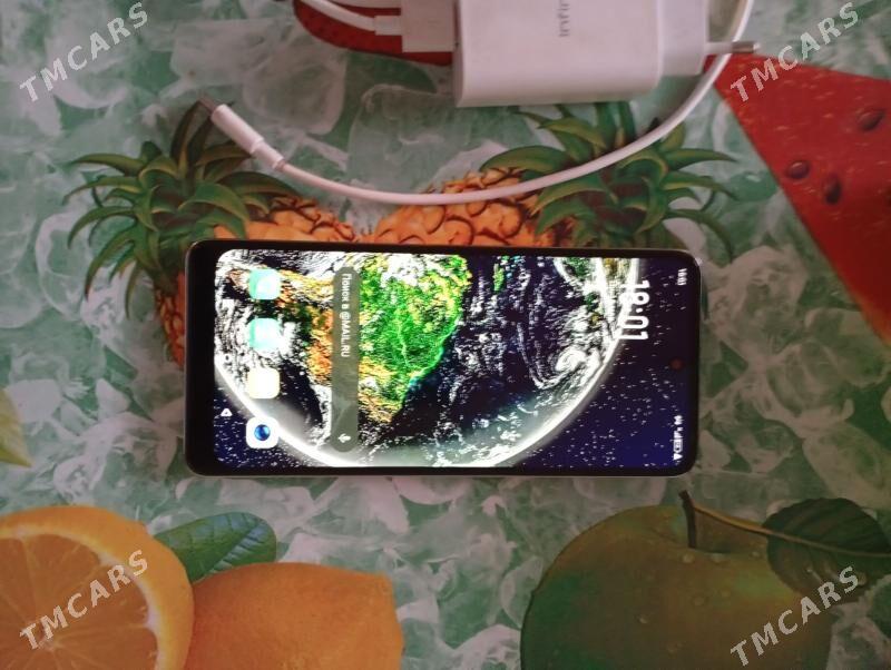 İnfinikis hot 40 pro - Gurbansoltan Eje - img 1