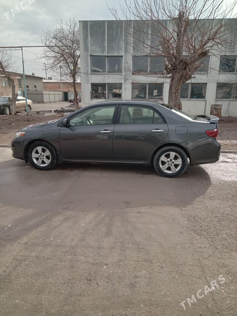 Toyota Corolla 2010 - 150 000 TMT - Çärjew - img 1