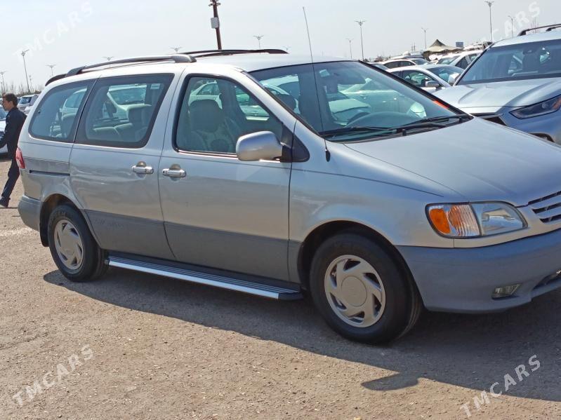 Toyota Sienna 2001 - 200 000 TMT - Gubadag - img 1