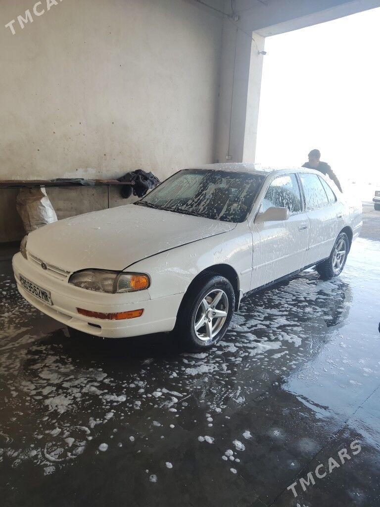 Toyota Camry 1995 - 115 000 TMT - Мары - img 1