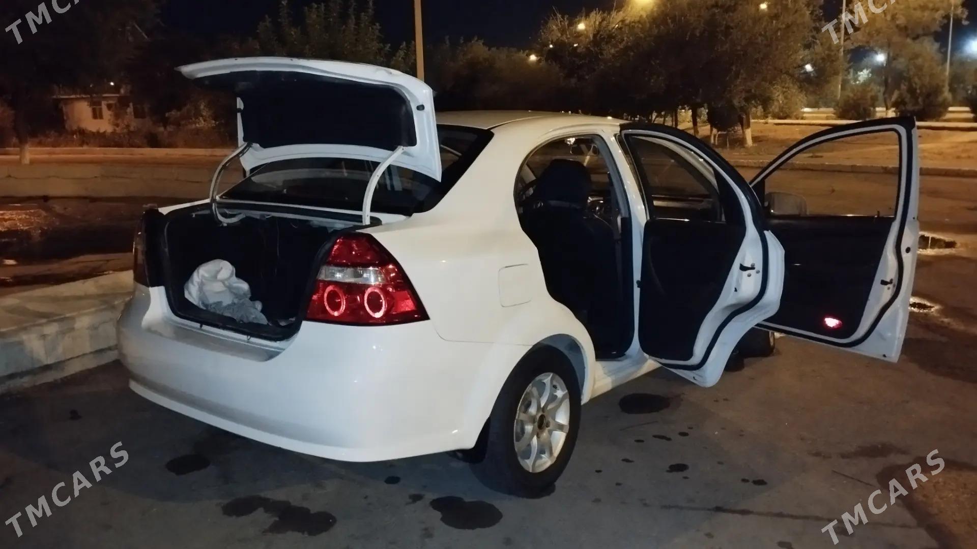 Chevrolet Aveo 2008 - 80 000 TMT - Дашогуз - img 1