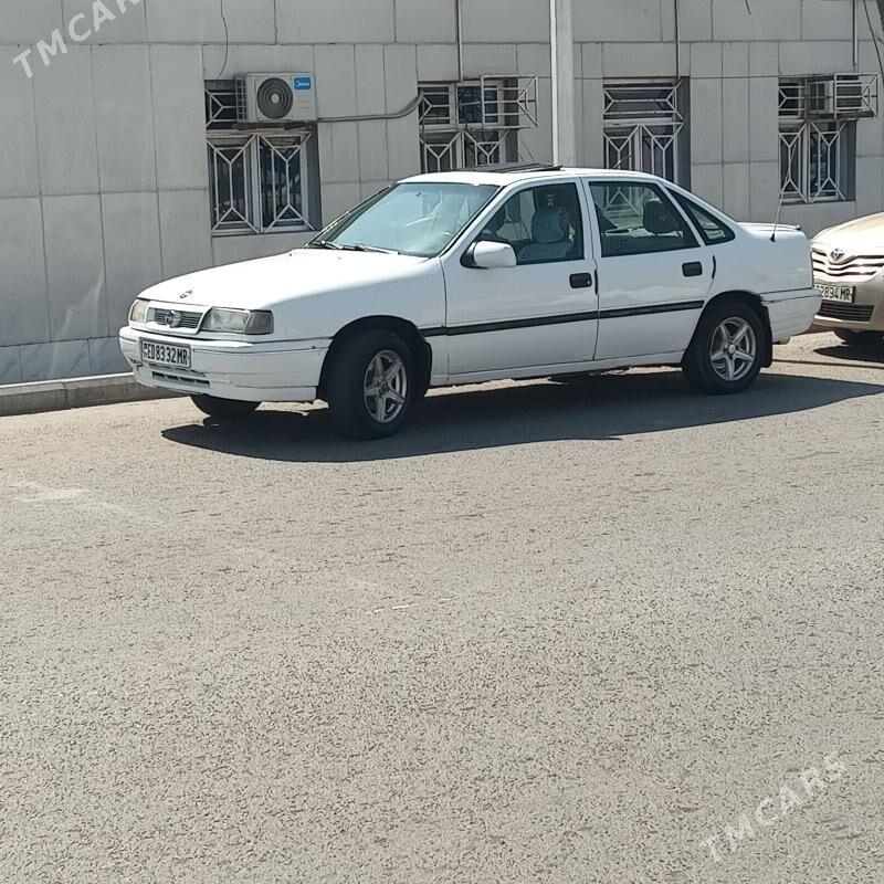Opel Vectra 1992 - 36 000 TMT - Mary - img 1