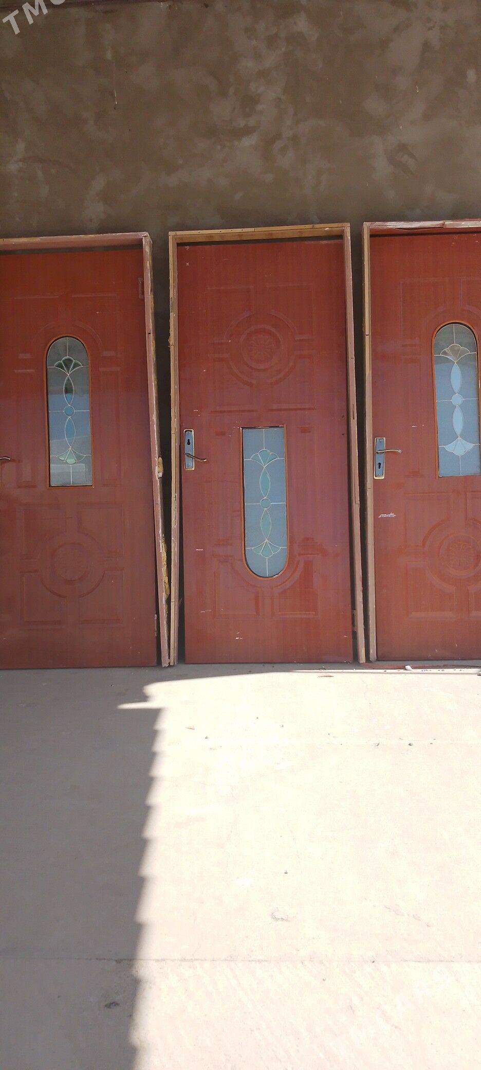 öýden aýrylan gapylar - Balkanabat - img 1