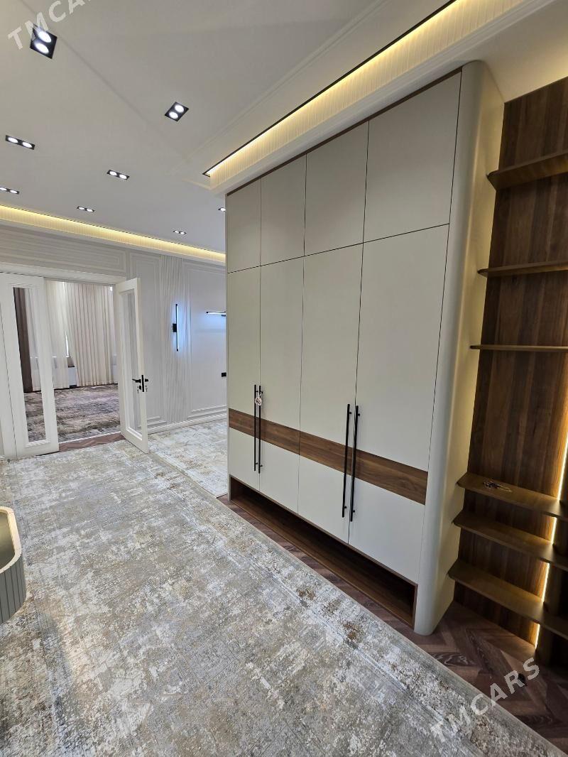 Gogol elitka 3 komnat - Хитровка - img 1