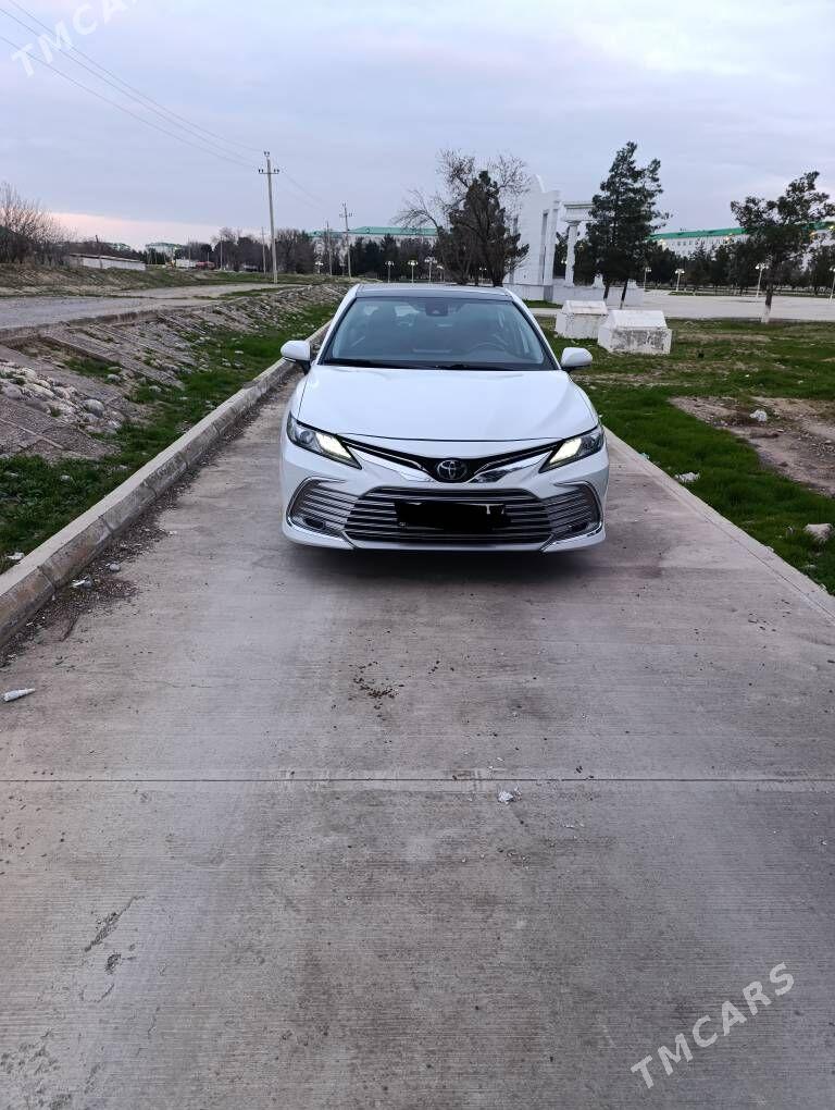 Toyota Camry 2022 - 385 000 TMT - Ашхабад - img 1
