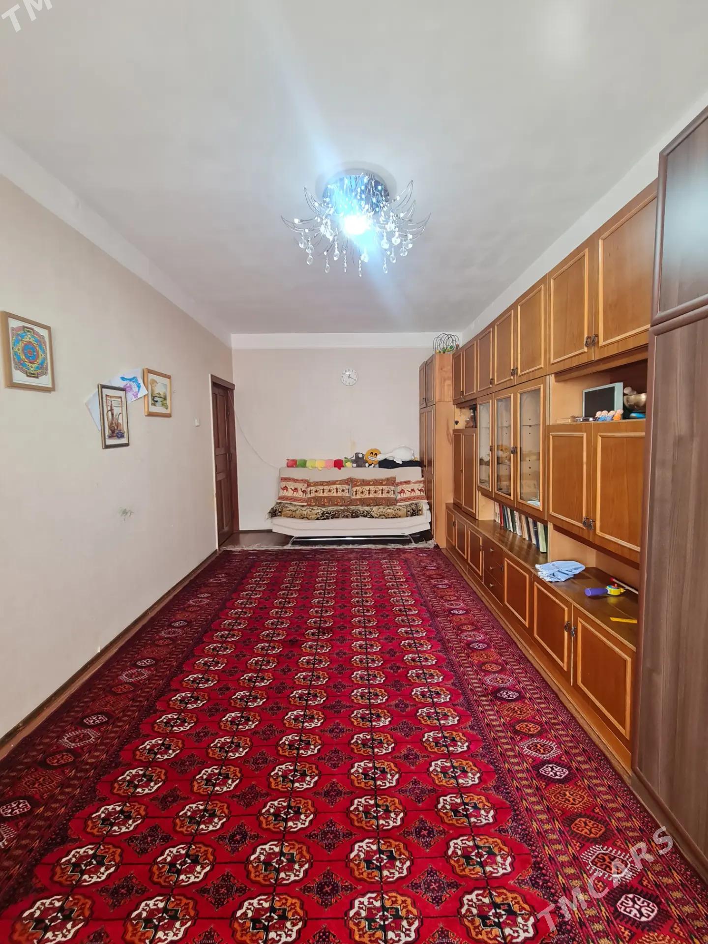 КЕМИНЕ/ТАЧМУР, 4/2 ЭТ, 2 КОМН. - Aşgabat - img 1