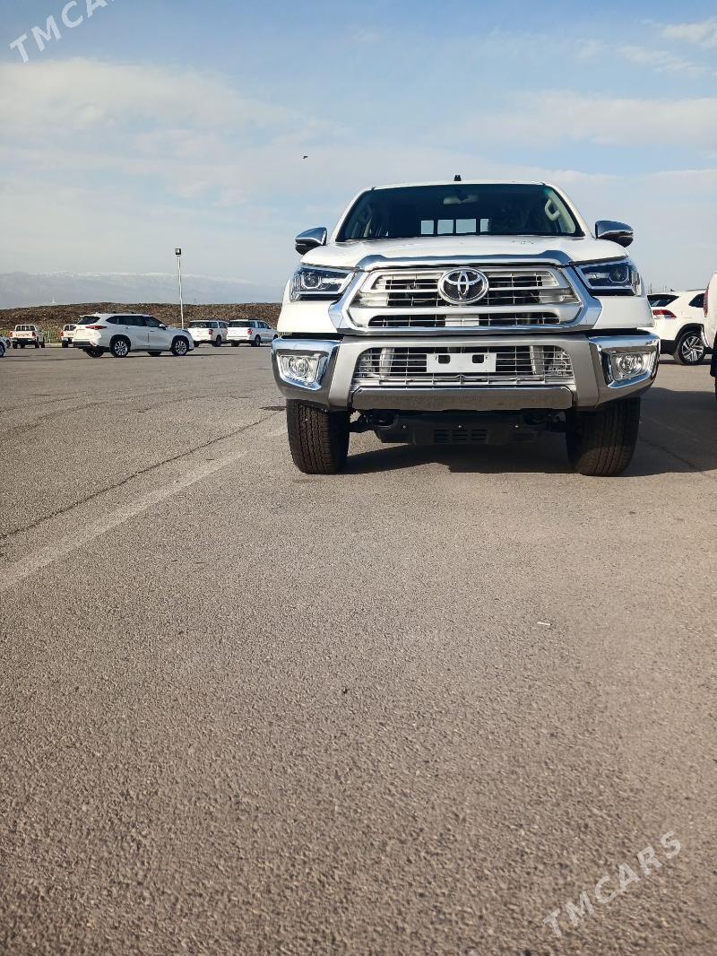 Toyota Hilux 2025 - 730 000 TMT - Ашхабад - img 1