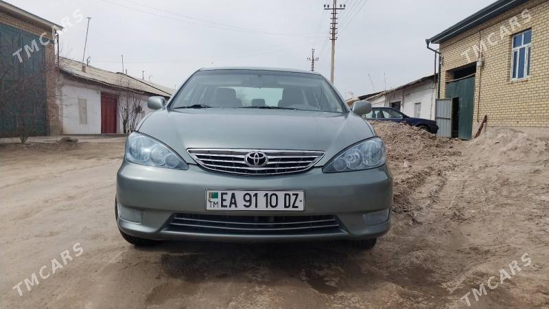 Toyota Camry 2005 - 185 000 TMT - Köneürgenç - img 1