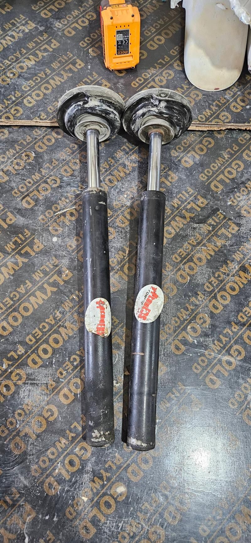 e 34 amortizator 500 TMT - Bedew - img 1