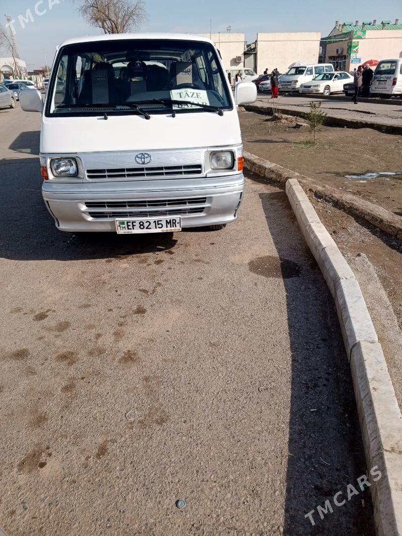 Toyota Hiace 1996 - 100 000 TMT - Sakarçäge - img 1
