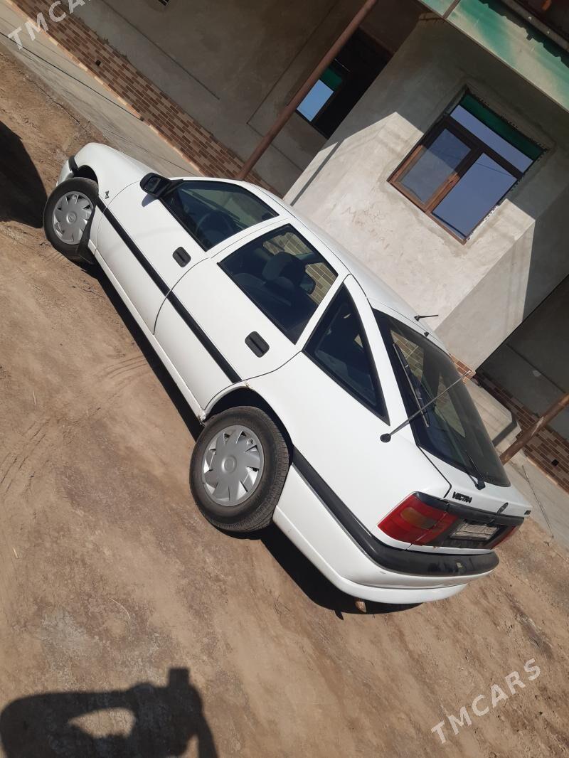 Opel Vectra 1995 - 47 000 TMT - Дашогуз - img 1