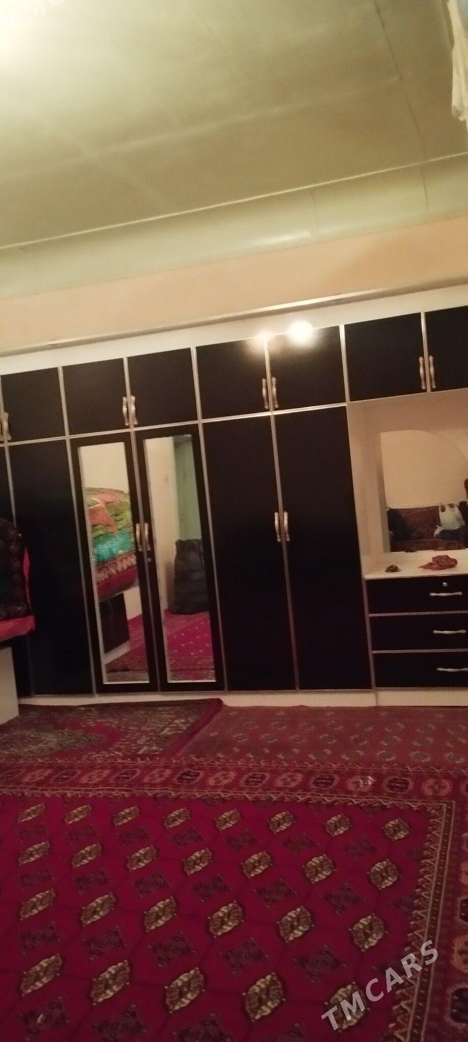 Garnatur - Гурбансолтан Едже - img 1