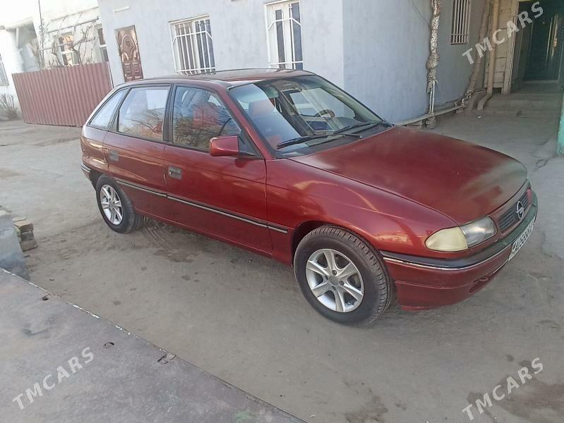 Opel Astra 1992 - 36 000 TMT - Дашогуз - img 1