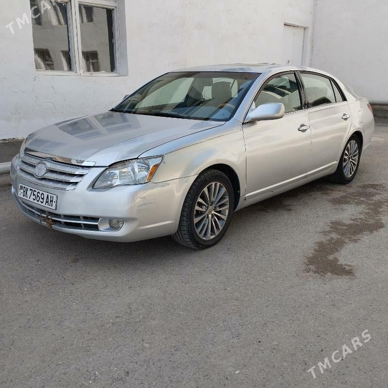 Toyota Avalon 2005 - 180 000 TMT - Теджен - img 1