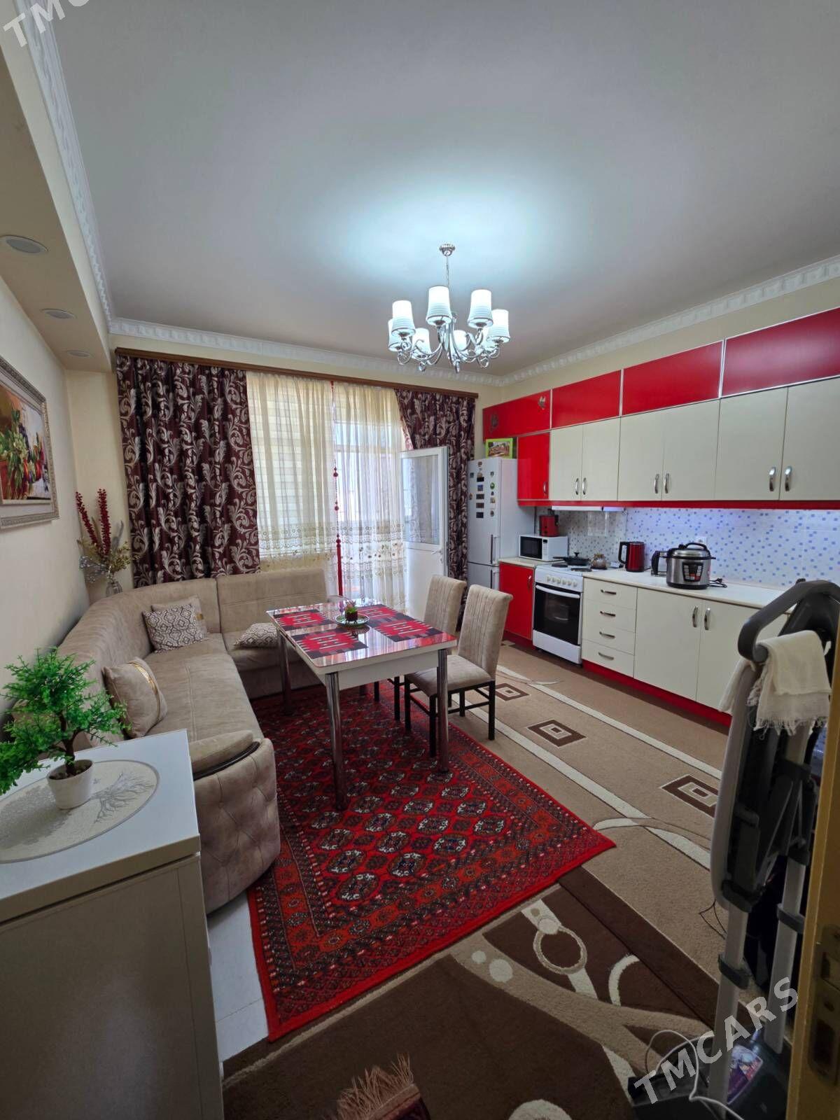 Мир8/4 2ком 89м² - Aşgabat - img 1