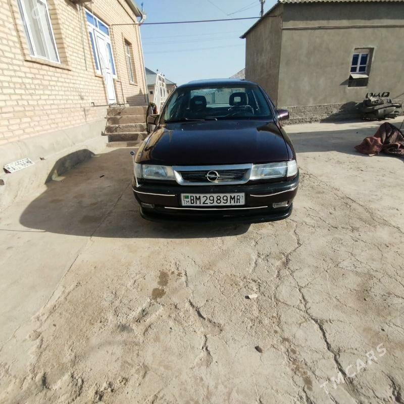 Opel Vectra 1991 - 30 000 TMT - Мары - img 1