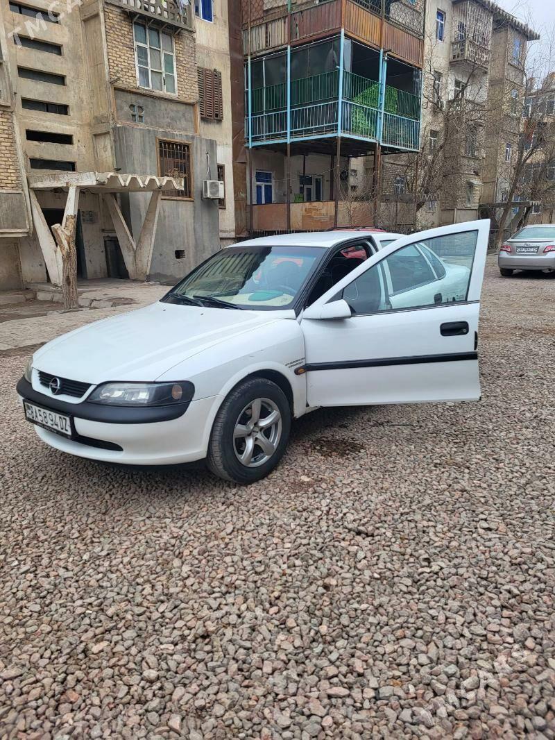 Opel Vectra 1996 - 53 000 TMT - Дашогуз - img 1
