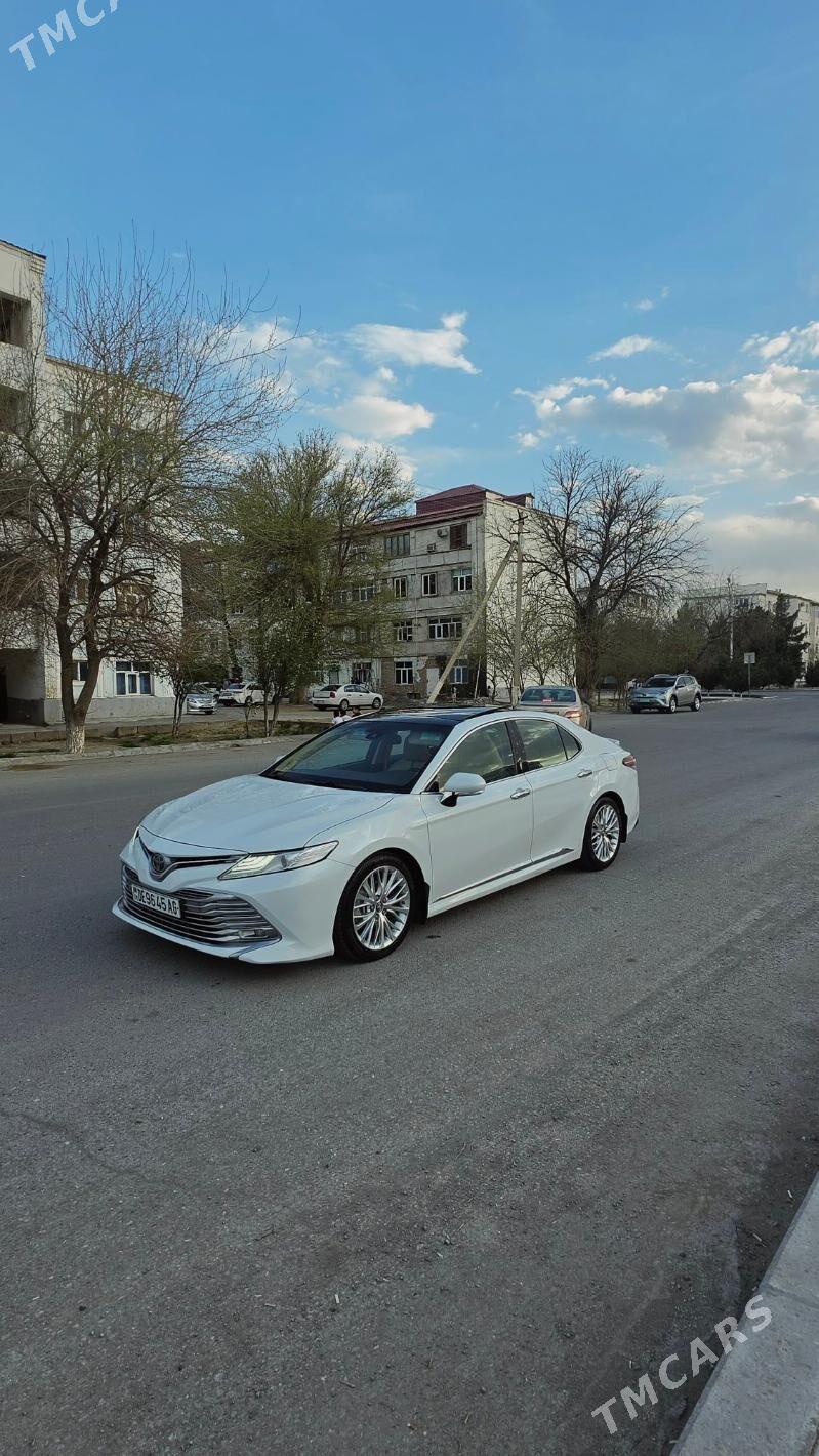 Toyota Camry 2018 - 390 000 TMT - Aşgabat - img 1