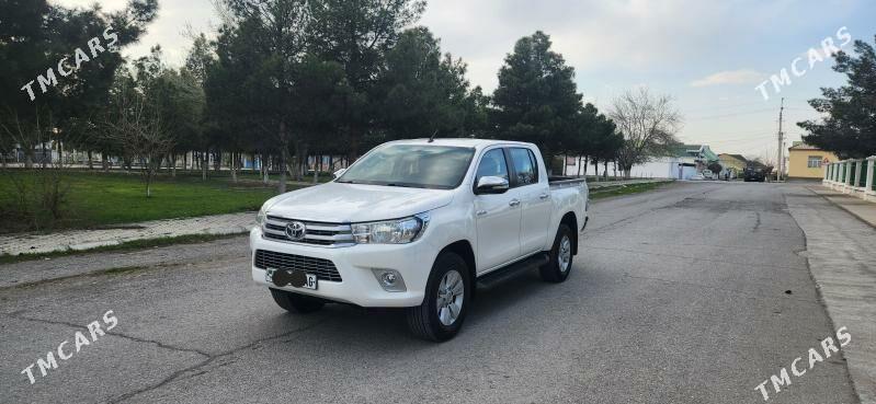 Toyota Hilux 2016 - 465 000 TMT - Ашхабад - img 1