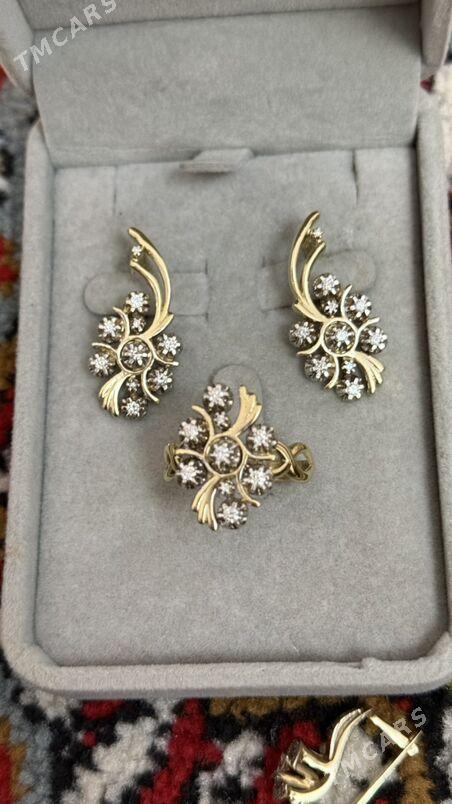 yerewan komplekt - Howdan "W" - img 1