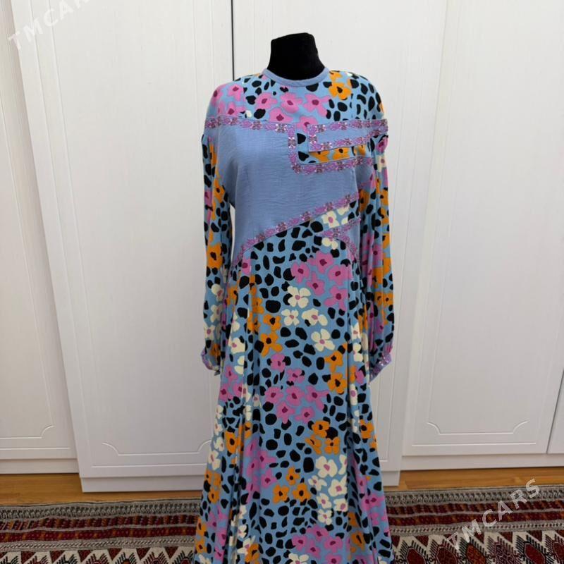 Türk ştapel - Aşgabat - img 1